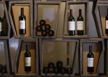 JAF DE CINCI MILIOANE DE EURO! Hoții au dat lovitura la o vinărie celebră din Italia și au plecat cu 30.000 de sticle de vin!